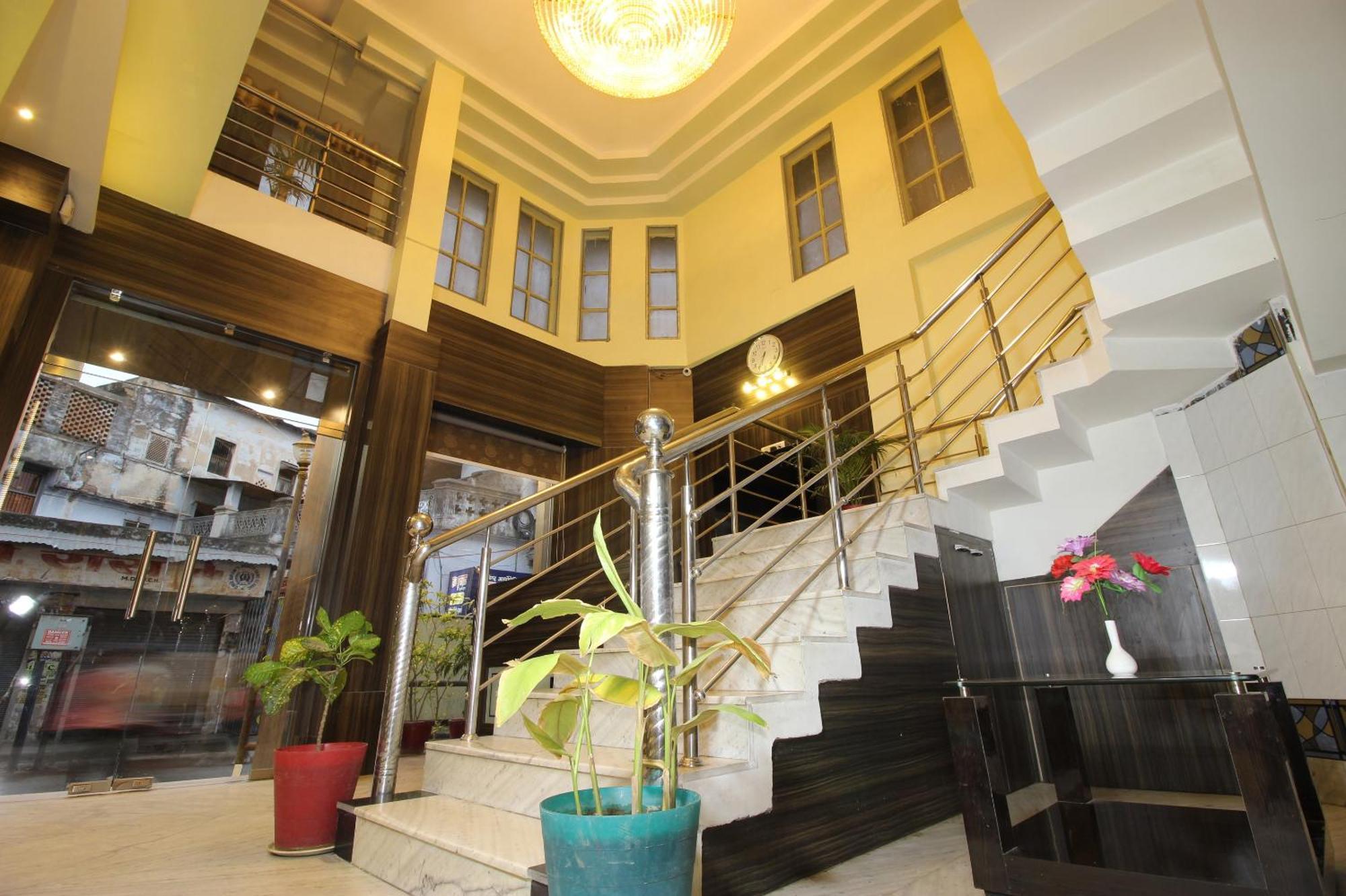 Hotel O Blue Diamond 바라나시 외부 사진